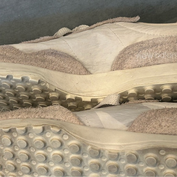 New Balance Light Gray Sneakers - Picture 6 of 11